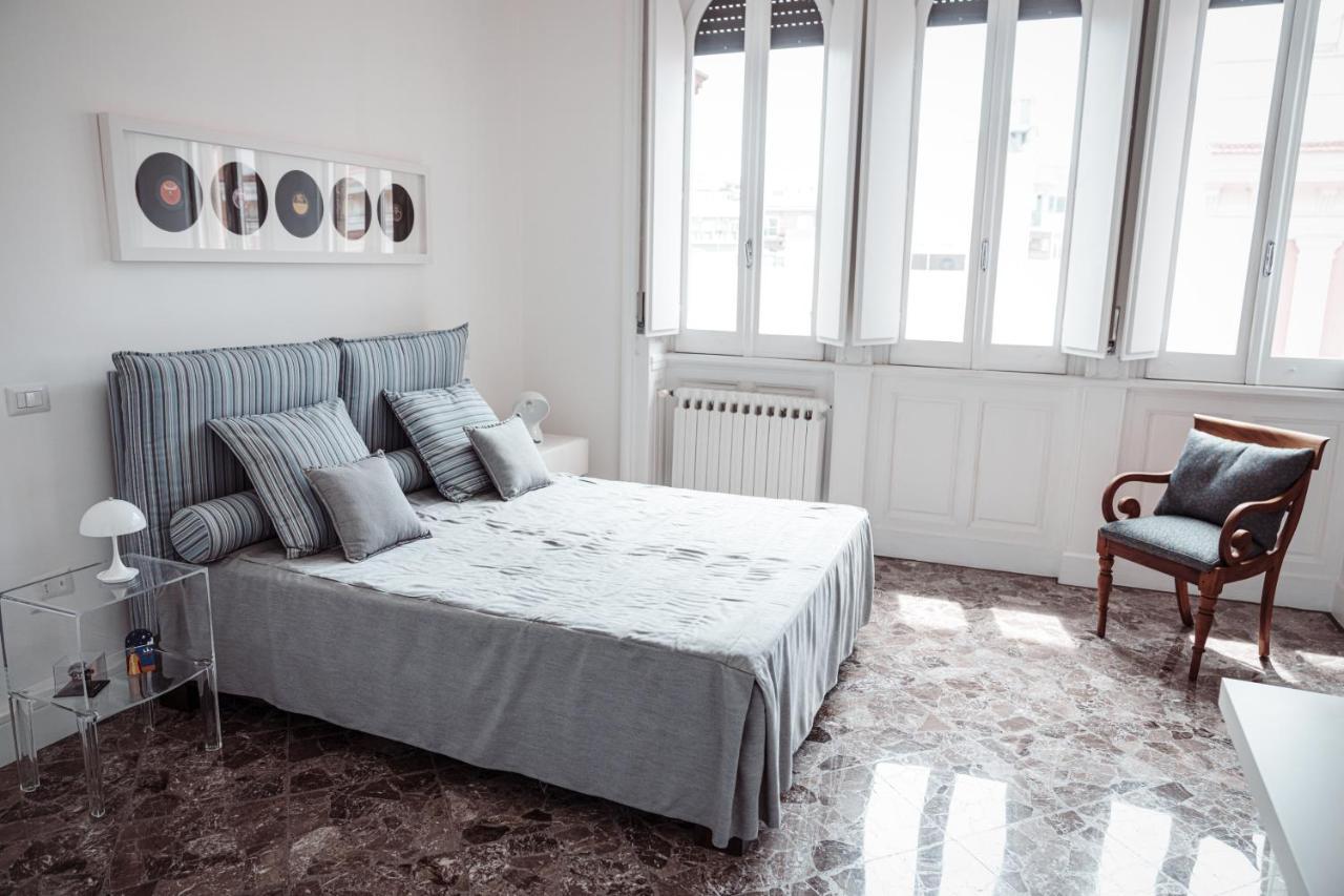 Art View Luxury Apartment Μπάρι Εξωτερικό φωτογραφία